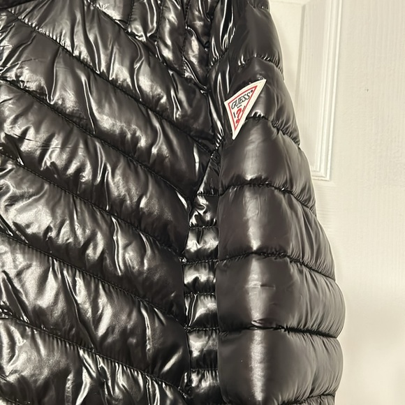 Black Guess coat - Picture 2 of 5